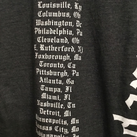 Taylor Swift Women’s Gray Stadium Tour Tee Size S EUC - Picture 4 of 8